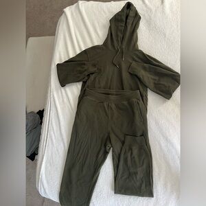 Uniqlo Khaki Green Apparel